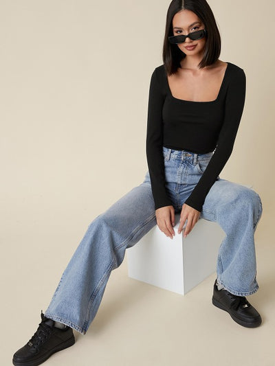 Women Solid Square Neck Top